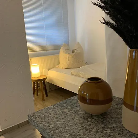 Zu Den Bergen Boardinghouse Apartman *
