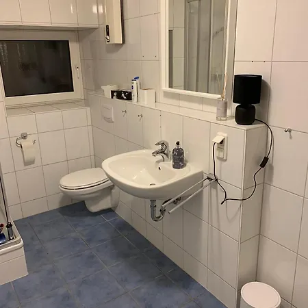 Zu Den Bergen Boardinghouse